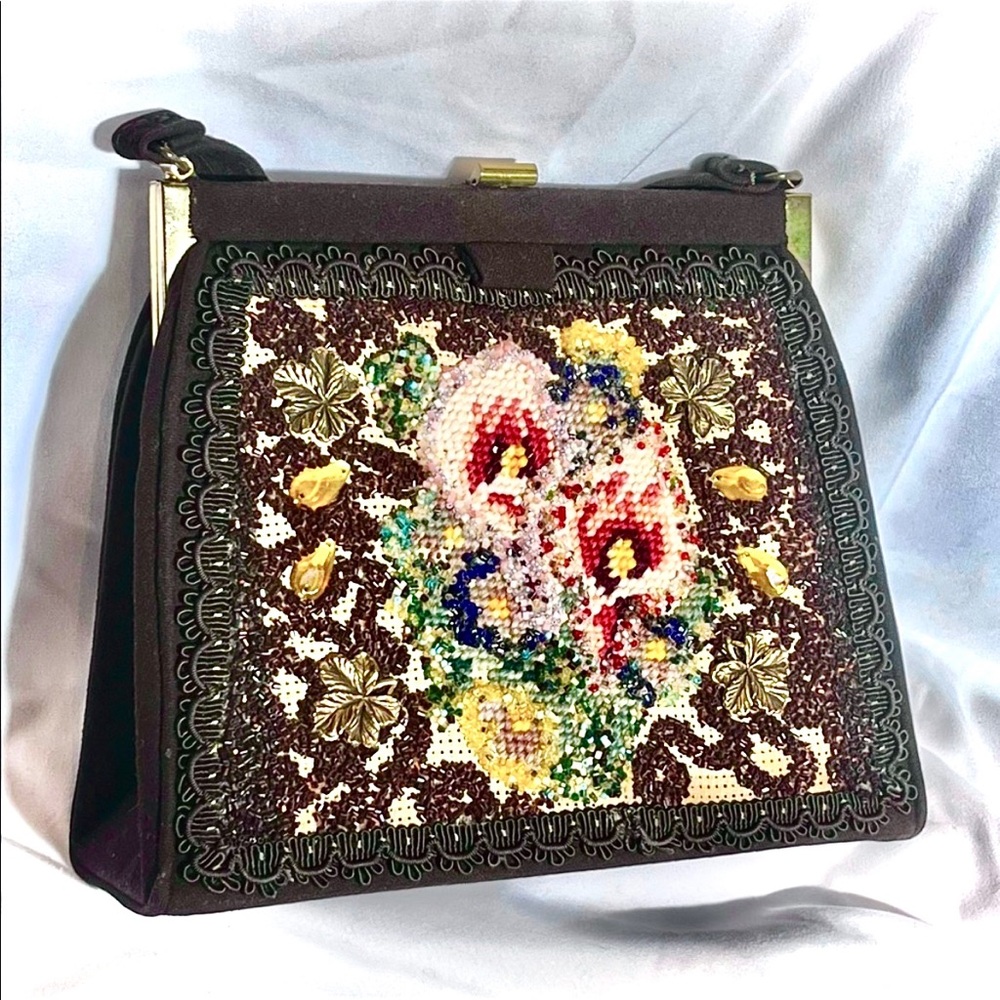 ☃️ Vintage Floral Caron Bag